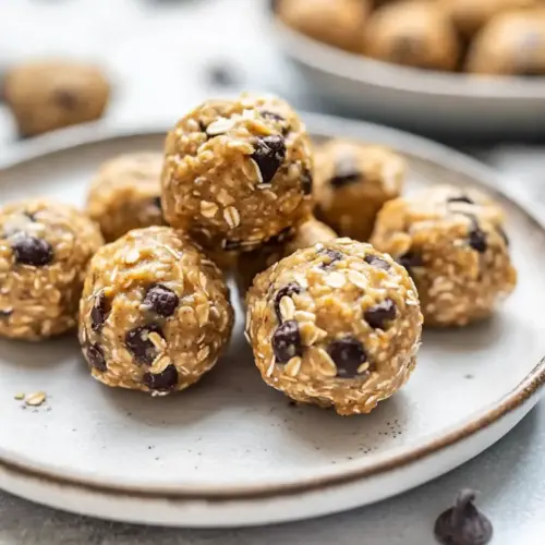 Peanut Butter Oatmeal Energy Bites